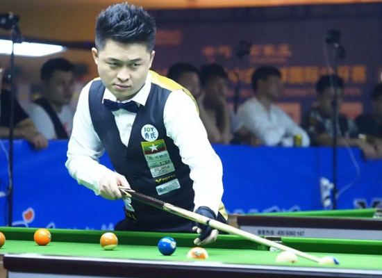 足球应是一 足球应是一